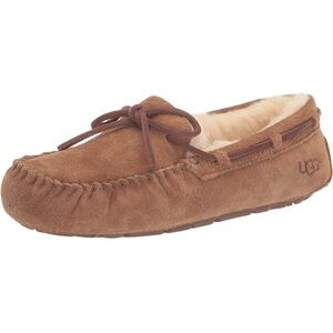 UGG Women's Dakota Slipper Chestnut suede leather moccasin - NEW
